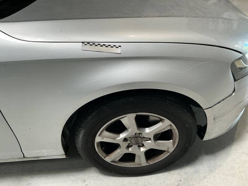 Audi A4 2.0 TDI Ambiente 2010 – снимка 22