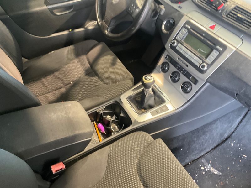 Volkswagen Passat 2.0 TDI Comfortline 2008 – снимка 32