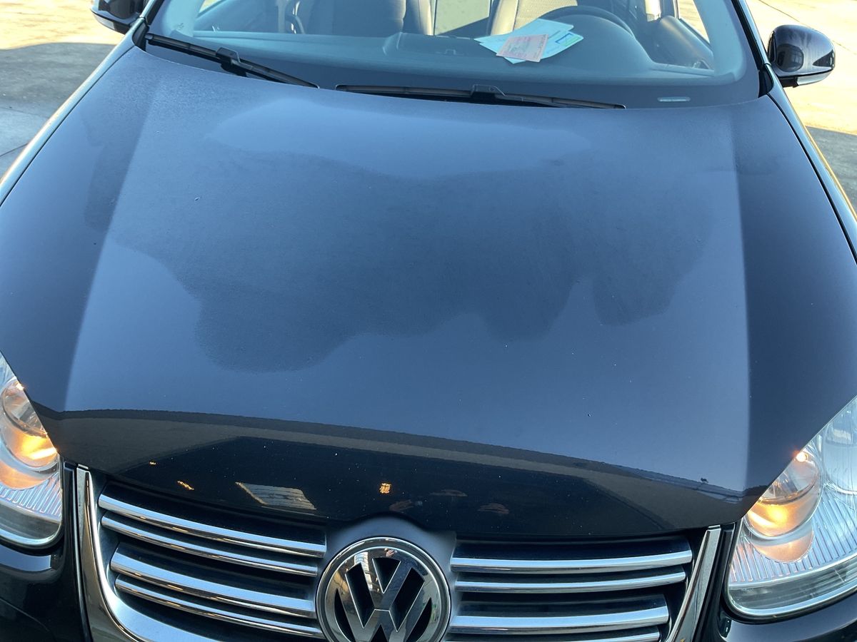 Volkswagen Jetta 2010 — photo 3