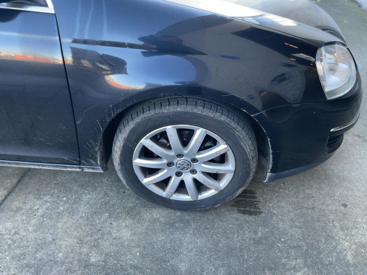 Volkswagen Jetta 2010 — photo 12