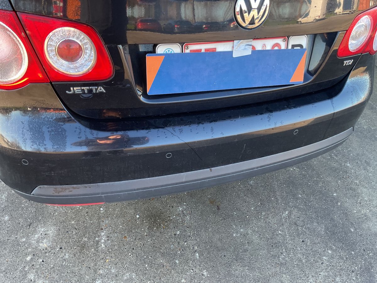 Volkswagen Jetta 2010 — photo 47