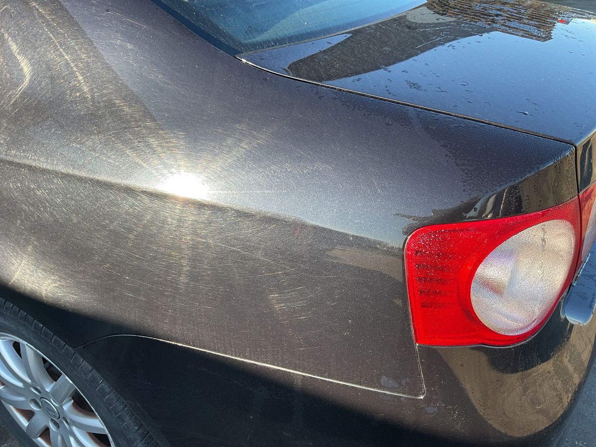 Volkswagen Jetta 2010 — photo 45