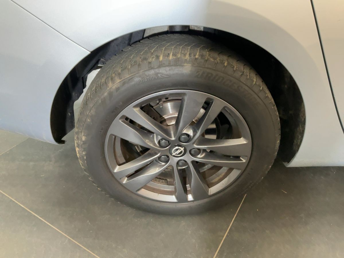 Opel Astra 2019 — photo 10