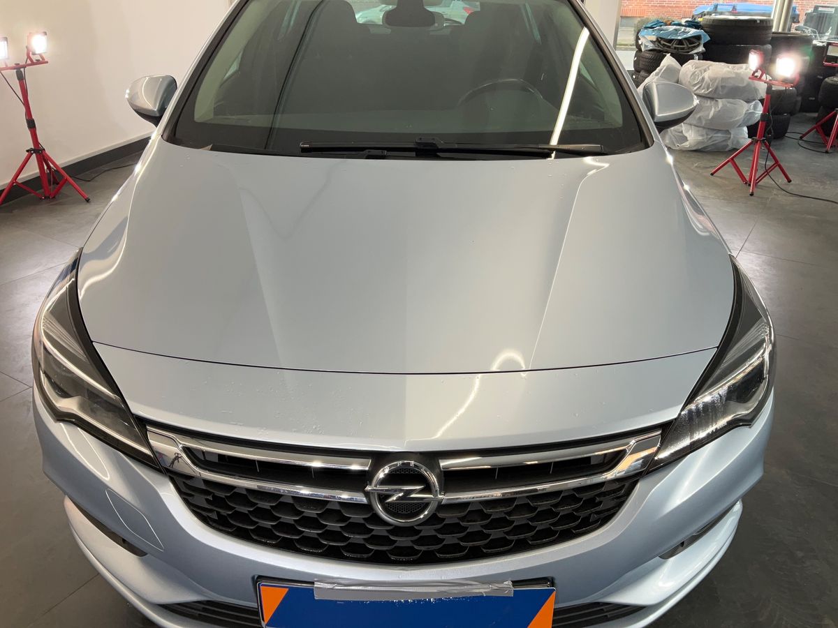 Opel Astra 2019 — photo 30