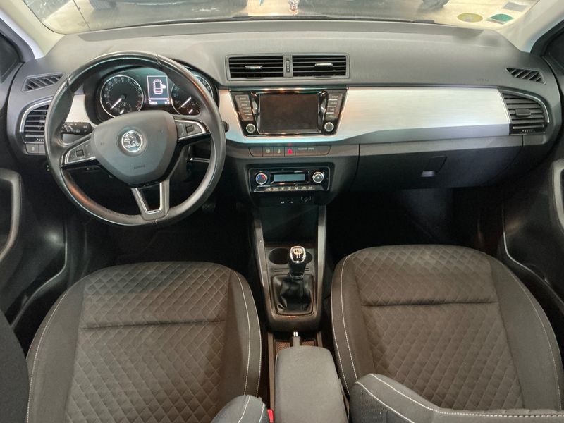 Skoda Fabia 1.4 TDI Drive — zdjęcie 12