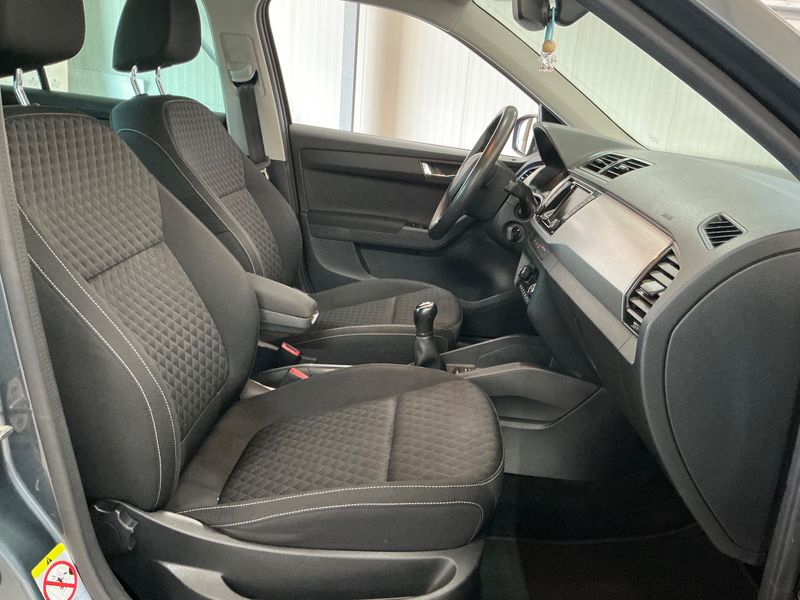 Skoda Fabia 1.4 TDI Drive — zdjęcie 11
