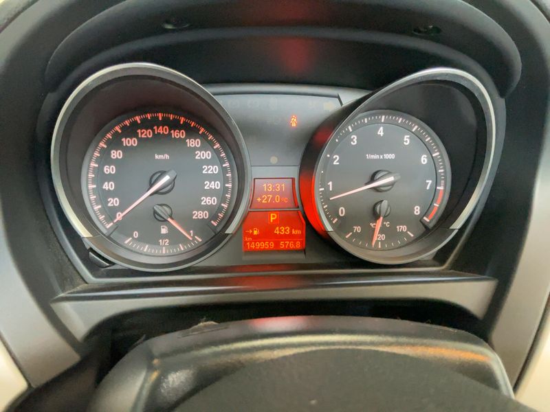 BMW Z4 sDrive 30i — zdjęcie 13