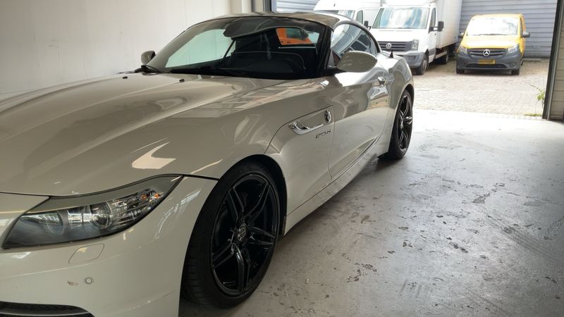 BMW Z4 sDrive 30i — zdjęcie 2