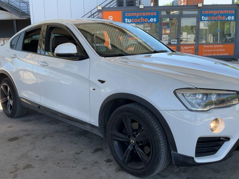 BMW X4 xDrive 20d — zdjęcie 8