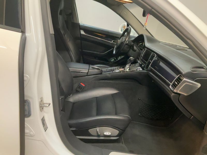 Porsche Panamera Diesel — zdjęcie 11