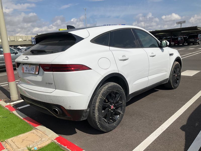 Jaguar E-Pace D150 S — zdjęcie 6