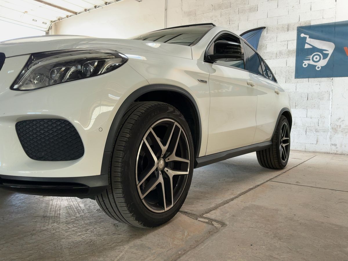 Mercedes-Benz GLE-Klasse GLE 350 d 4Matic AMG Line