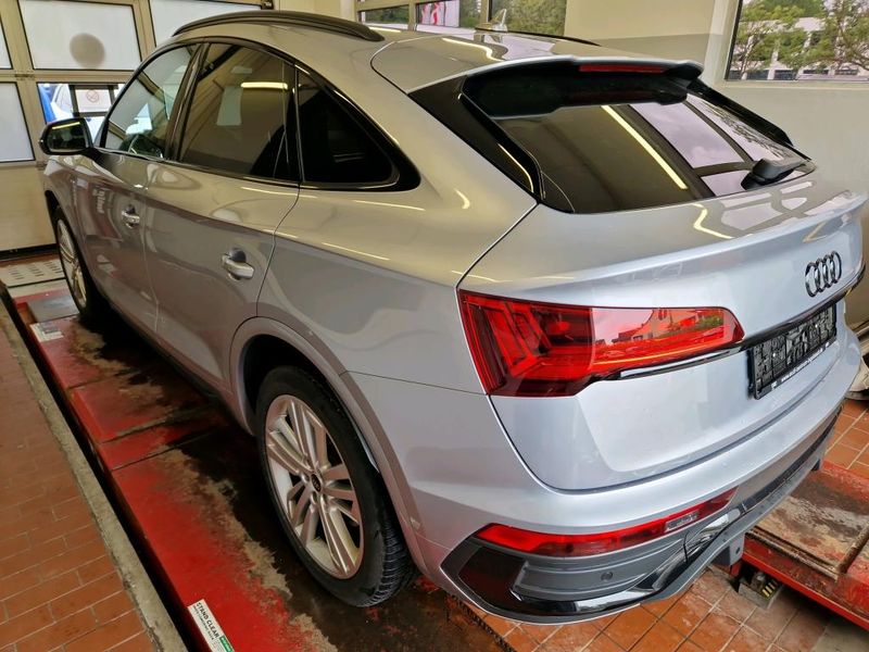 Audi Q5 Sportback 50 TDI Mild-Hybrid quattro S line — zdjęcie 14