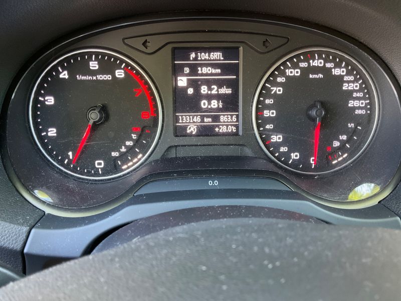 Audi A3 Sportback 1.4 TFSI Attraction — zdjęcie 13