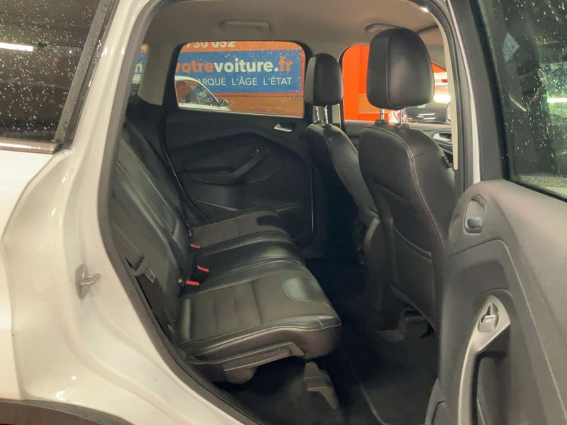 Ford Kuga 2.0 TDCi Titanium — zdjęcie 14