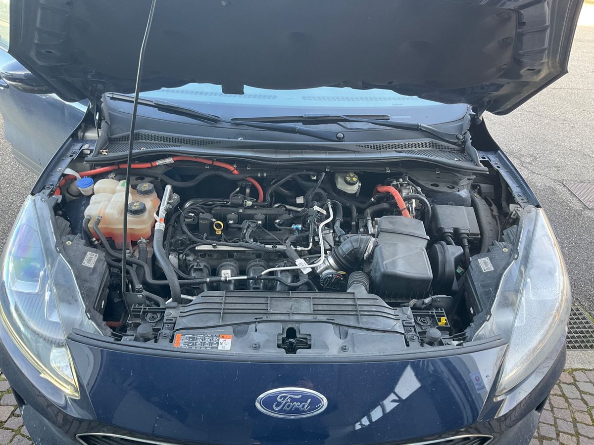 Ford Kuga 2021 — photo 50