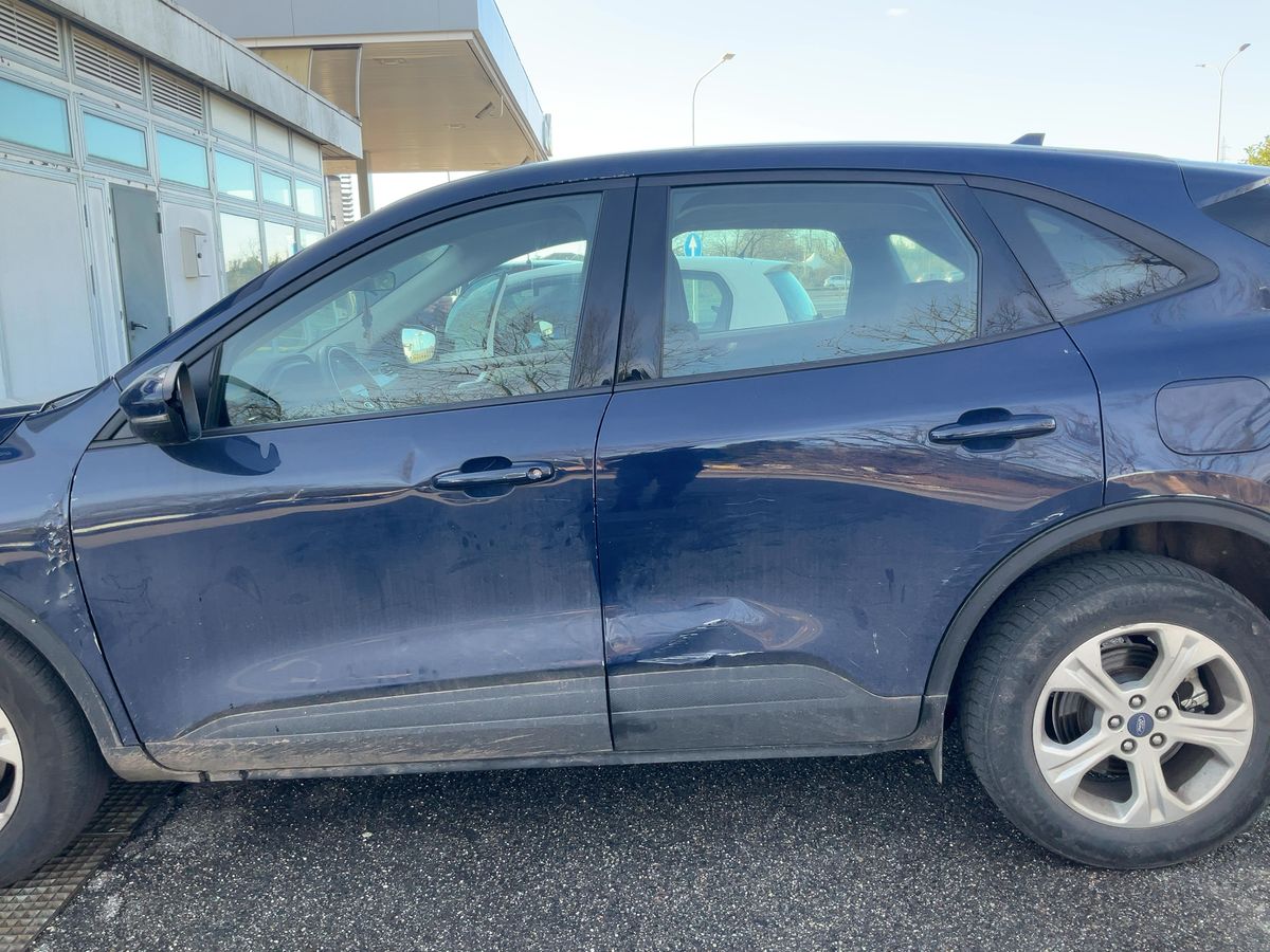 Ford Kuga 2021 — photo 5