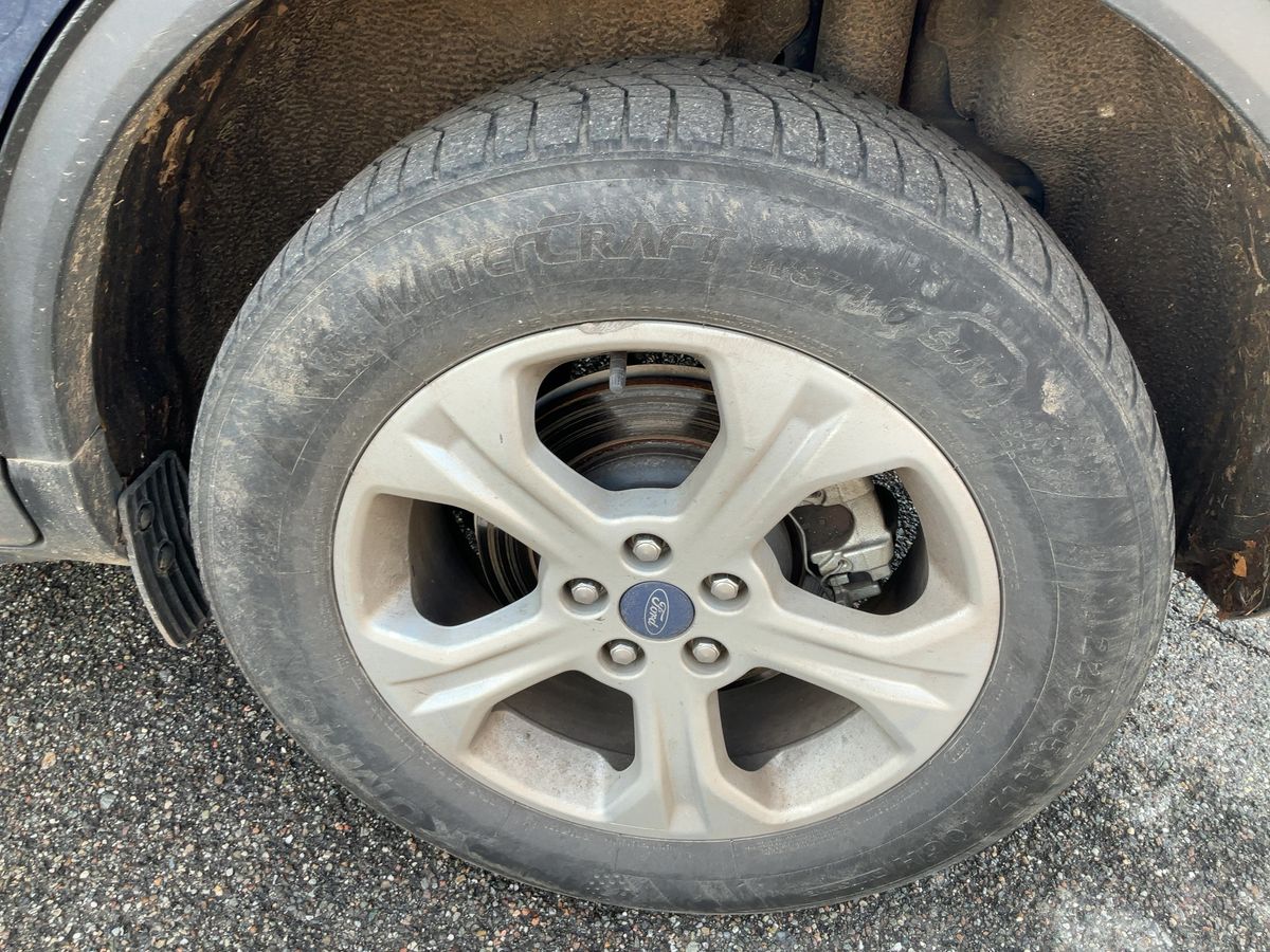 Ford Kuga 2021 — photo 6