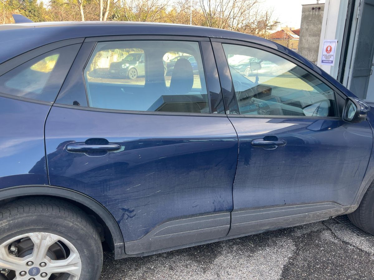 Ford Kuga 2021 — photo 11