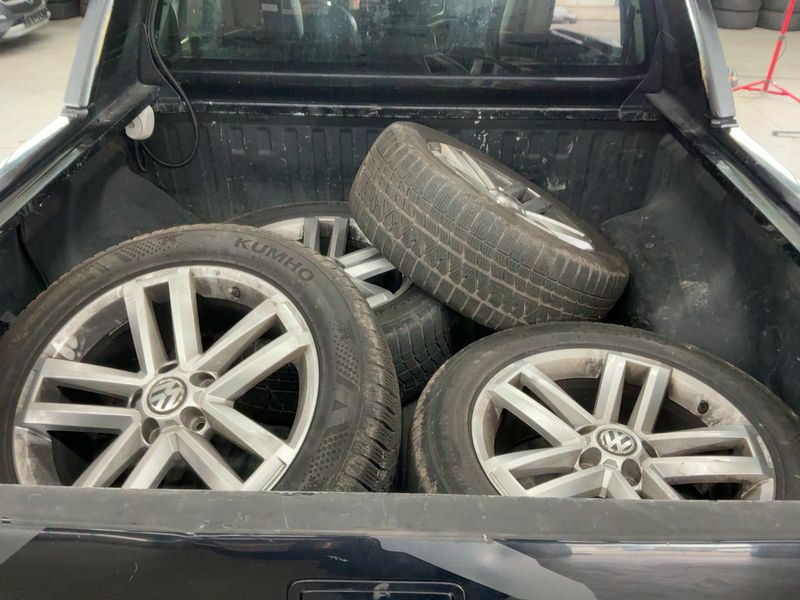 Volkswagen Amarok 3.0 V6 TDI Aventura DoubleCab 4Motion — zdjęcie 10