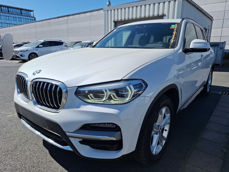 X3 xDrive 30e Luxury Line