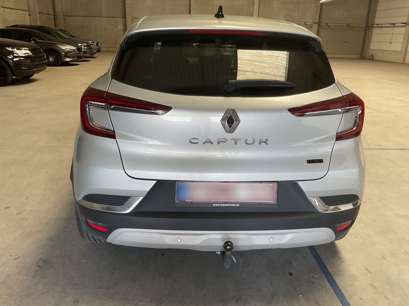 Renault Captur 1.6 Hybrid E-Tech Techno — zdjęcie 5
