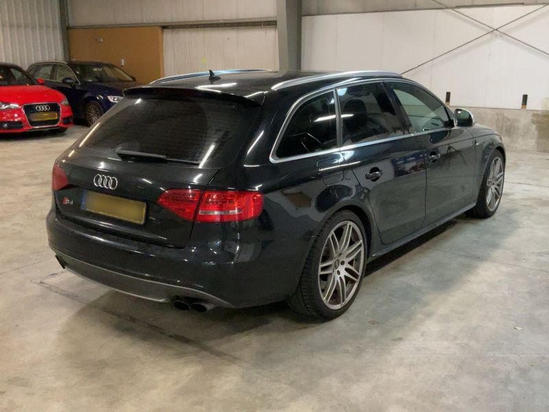 Audi S4 3.0 V6 TFSI quattro — zdjęcie 6