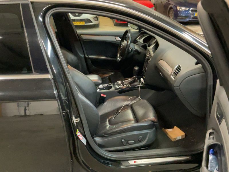 Audi S4 3.0 V6 TFSI quattro — zdjęcie 11