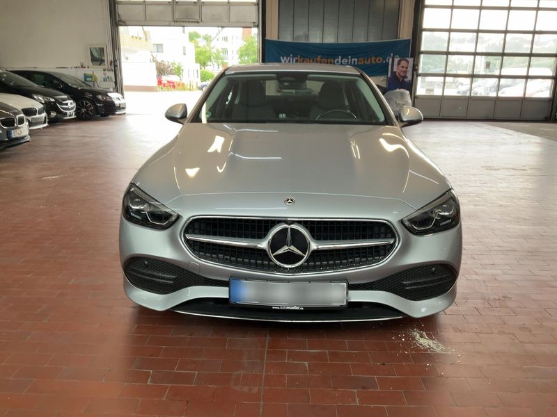 Mercedes-Benz C-Klasse C 180 Mild-Hybrid Avantgarde — zdjęcie 9