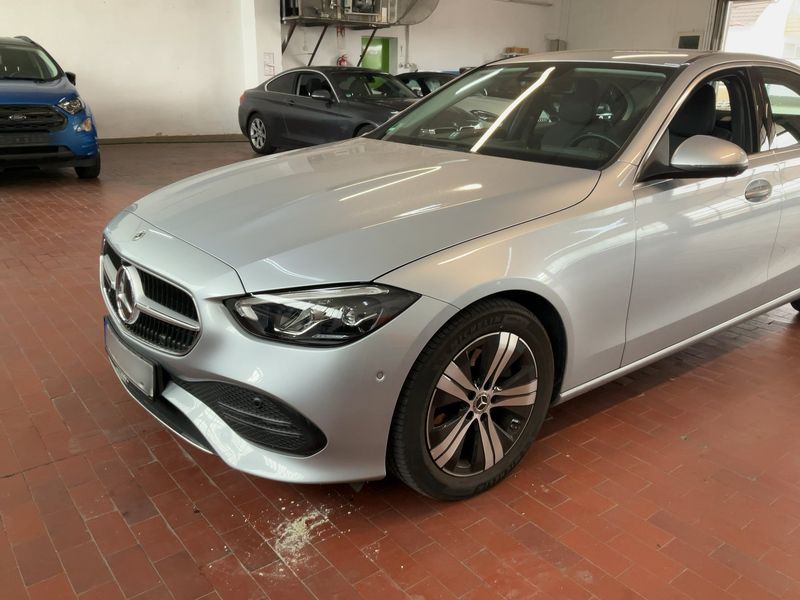 Mercedes-Benz C-Klasse C 180 Mild-Hybrid Avantgarde — zdjęcie 2