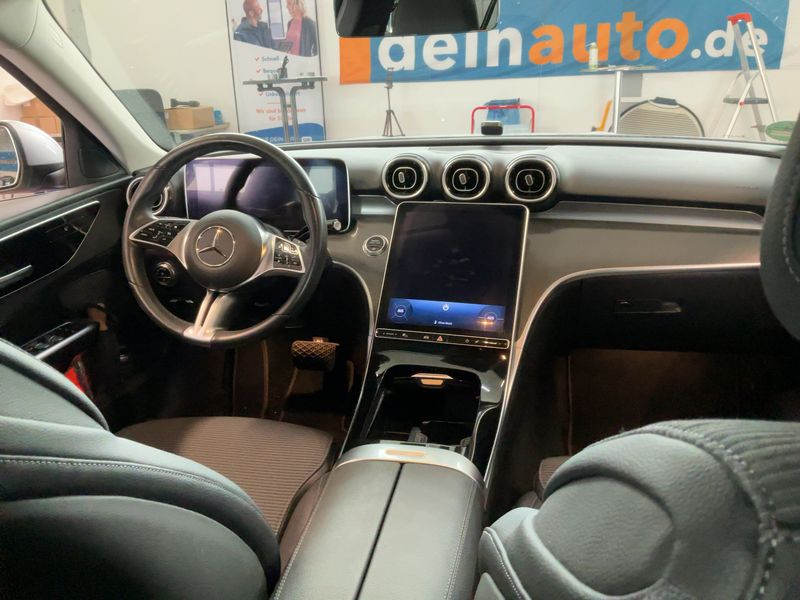 Mercedes-Benz C-Klasse C 180 Mild-Hybrid Avantgarde — zdjęcie 12