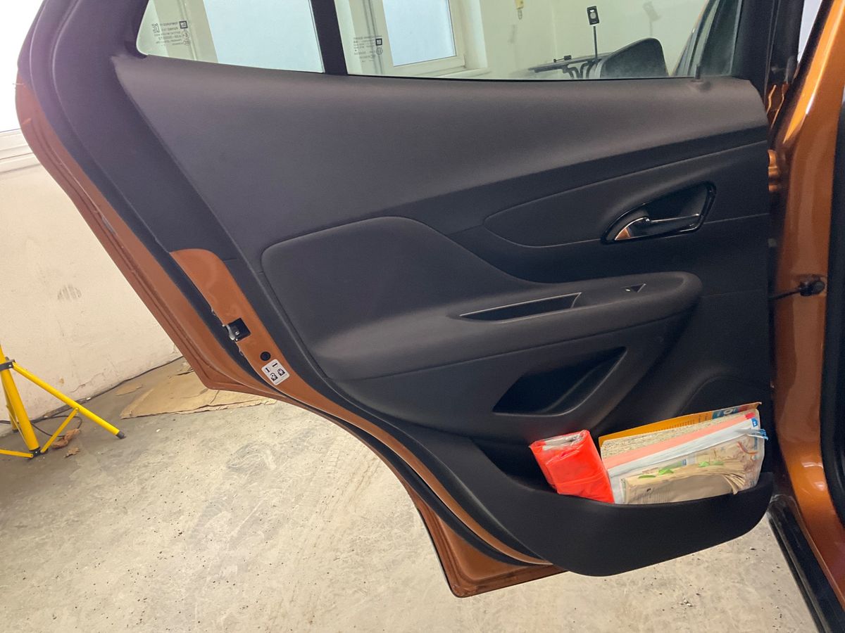 Opel Mokka 2018 — photo 33