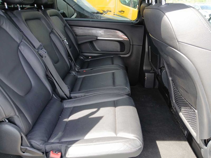 Mercedes-Benz V-Klasse V 300 d AVANTGARDE lang — zdjęcie 14