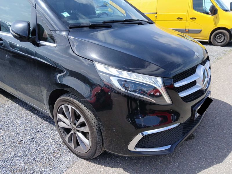 Mercedes-Benz V-Klasse V 300 d AVANTGARDE lang — zdjęcie 6