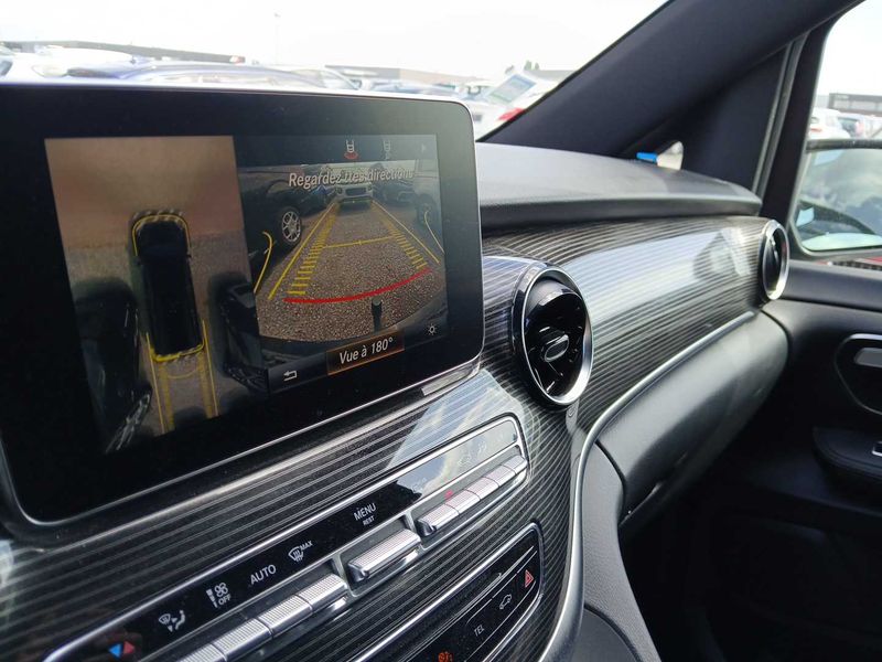 Mercedes-Benz V-Klasse V 300 d AVANTGARDE lang — zdjęcie 23