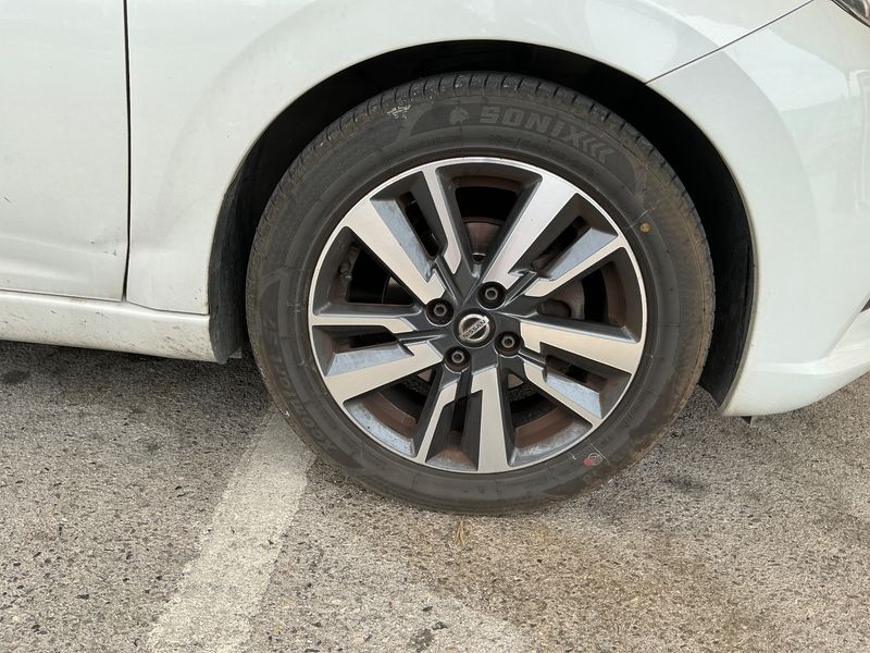 Nissan Micra 1.5 dCi N-Connecta 2018 – снимка 11