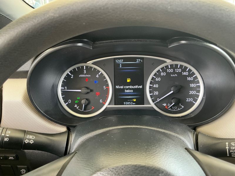 Nissan Micra 1.5 dCi N-Connecta 2018 – снимка 18