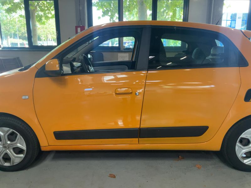 Renault Twingo 1.0 SCe Zen — zdjęcie 4