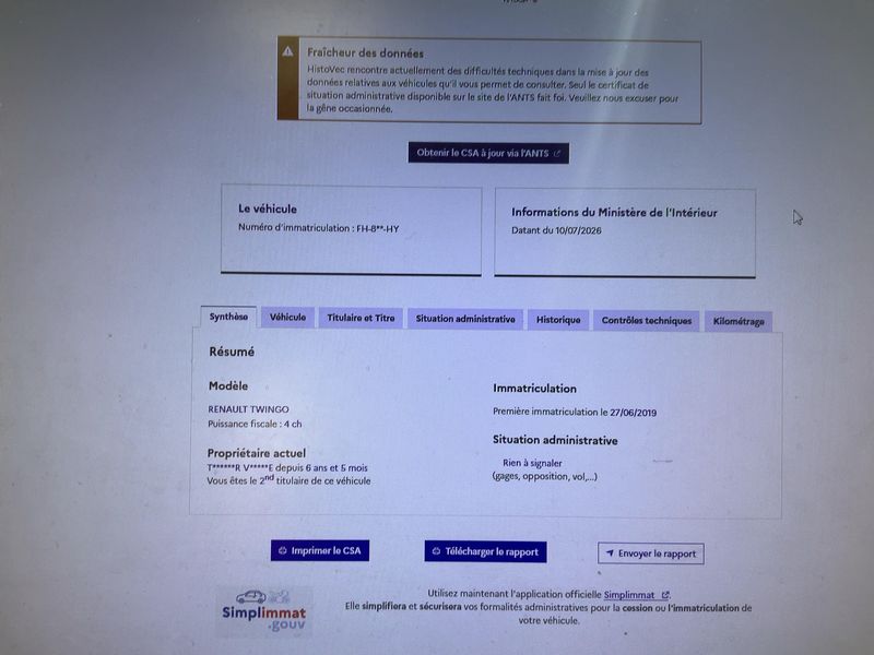 Renault Twingo 1.0 SCe Zen — zdjęcie 16