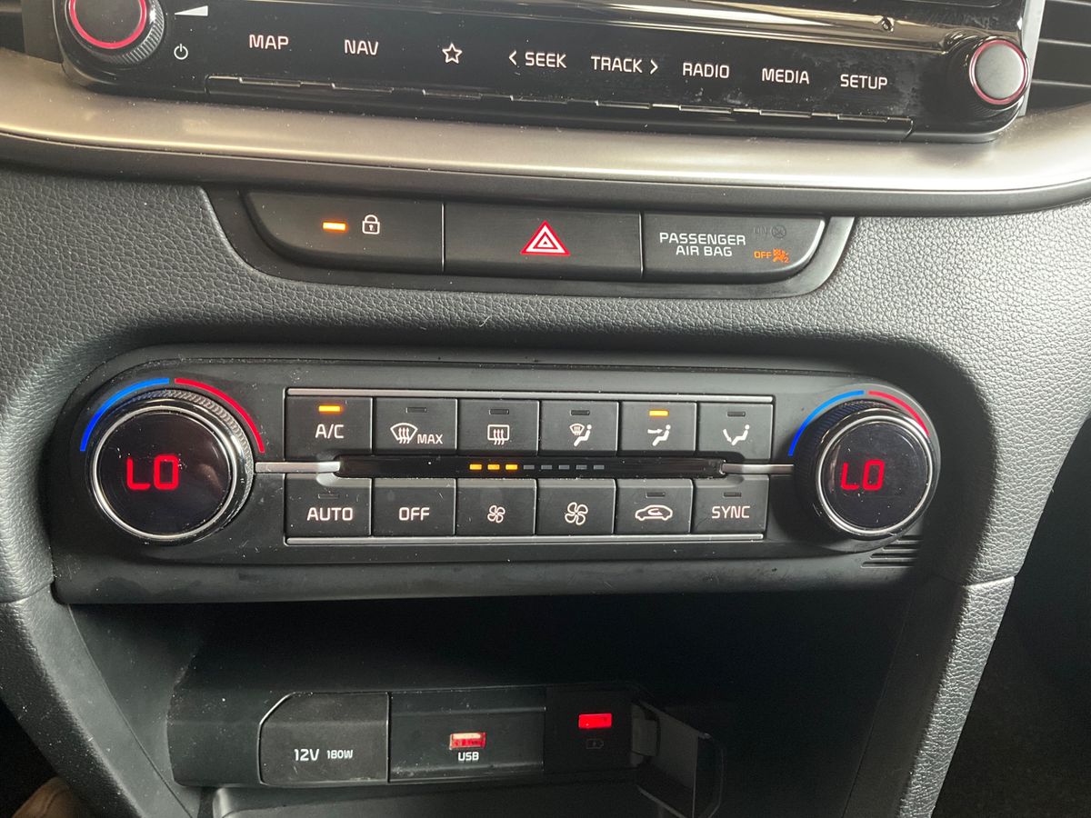 Kia XCeed 2021 — photo 25