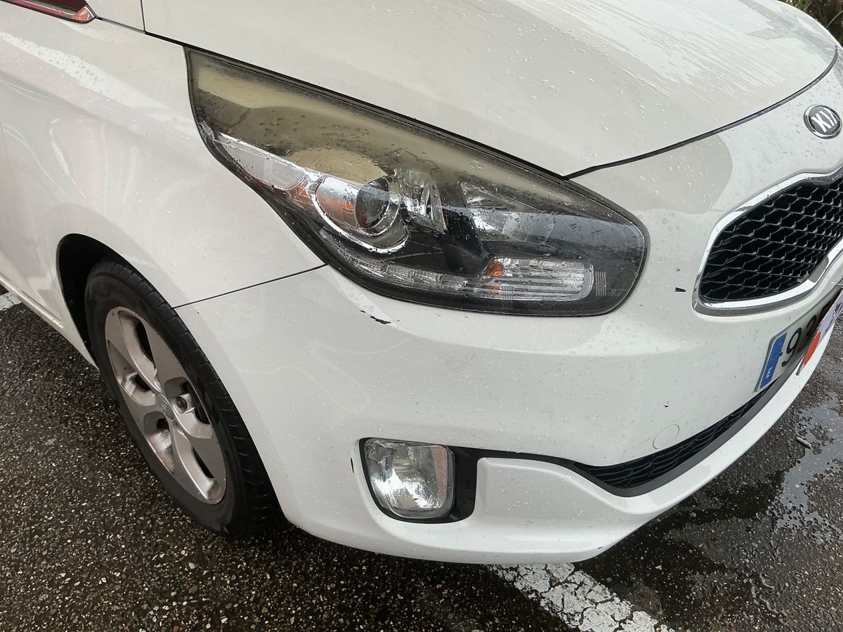 Kia Carens 2016 — photo 39
