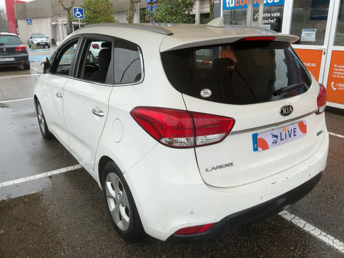 Kia Carens 2016 — photo 7