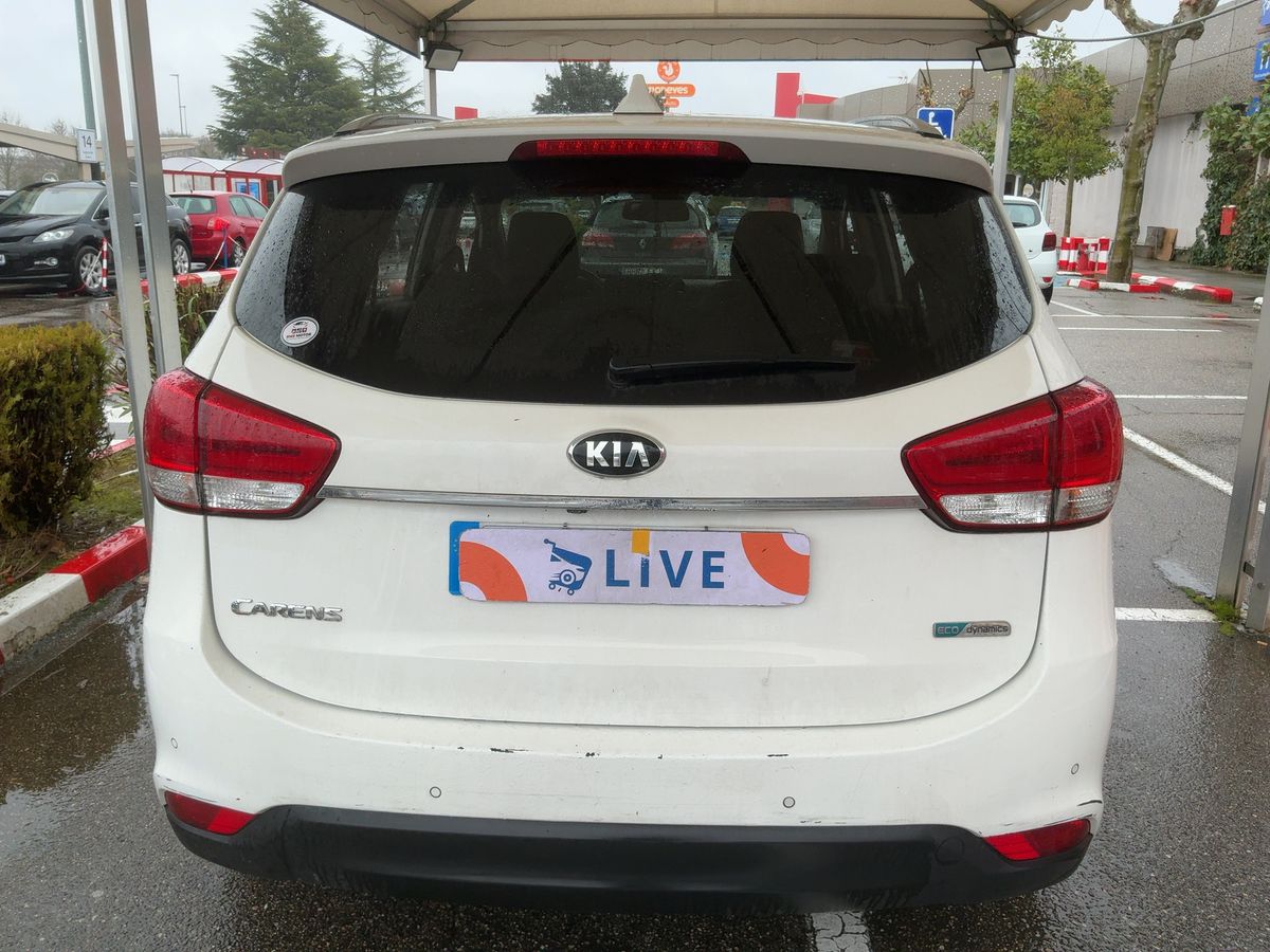 Kia Carens 2016 — photo 8