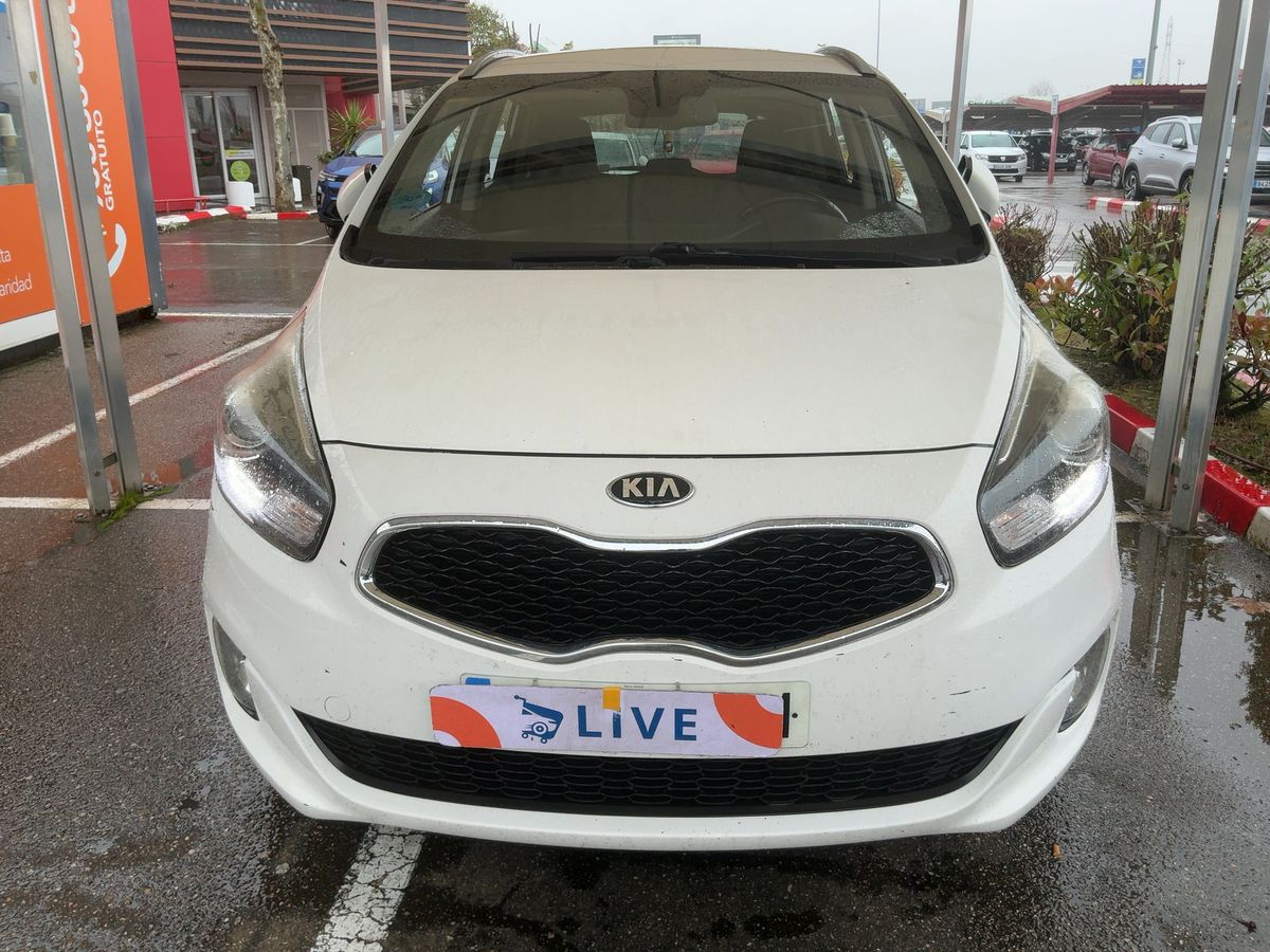 Kia Carens 2016 — photo 15