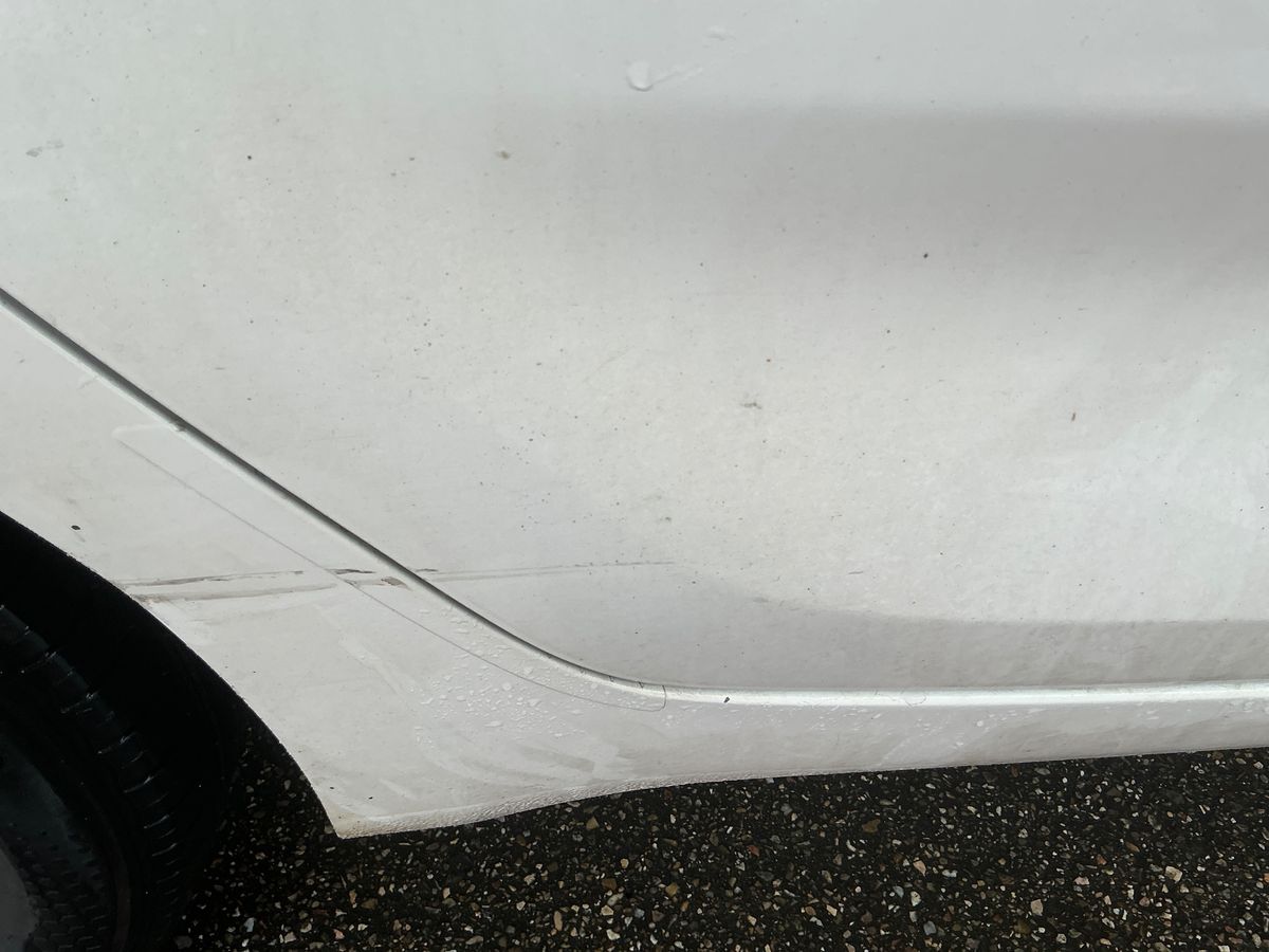 Kia Carens 2016 — photo 25