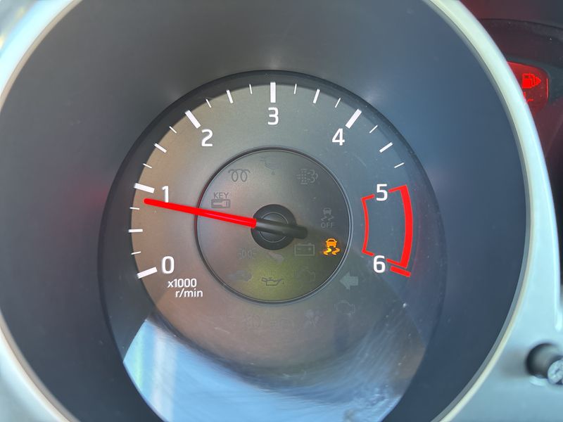 Nissan Juke 1.5 Turbodiesel Acenta 2012 – снимка 27