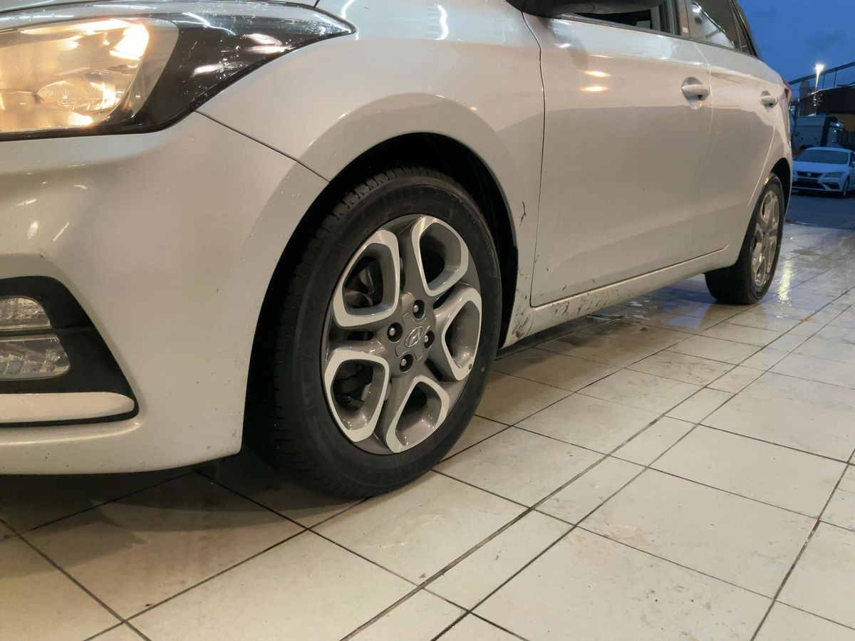 Hyundai i20 1.0 TGDI YES! Plus