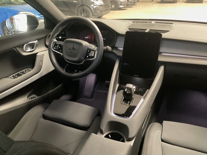 Polestar 2 Long Range Dual — zdjęcie 12