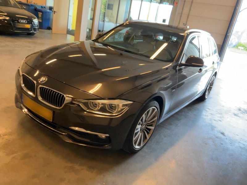 3er 320d Luxury Line