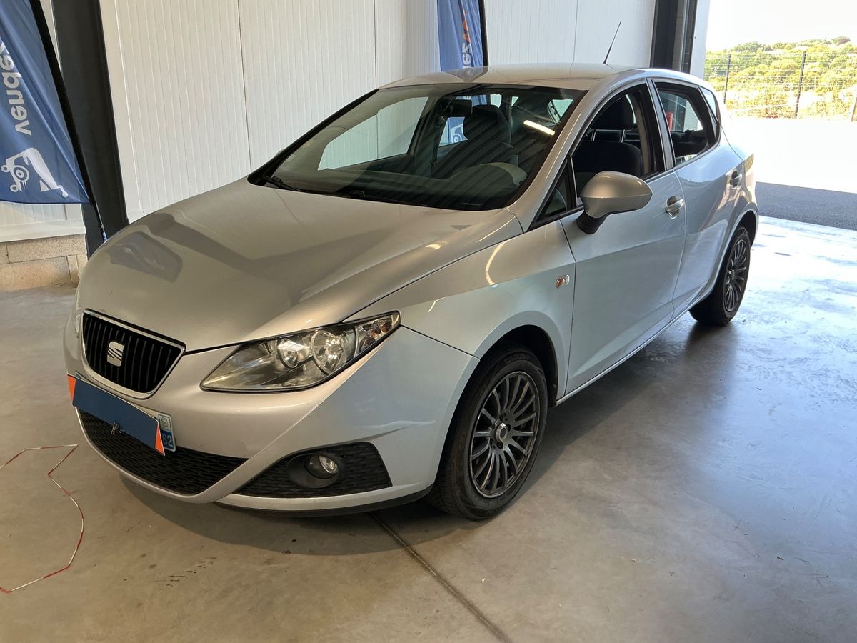 Seat Ibiza 2011 — photo 1